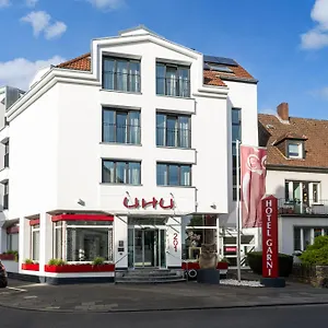 Uhu Garni Köln