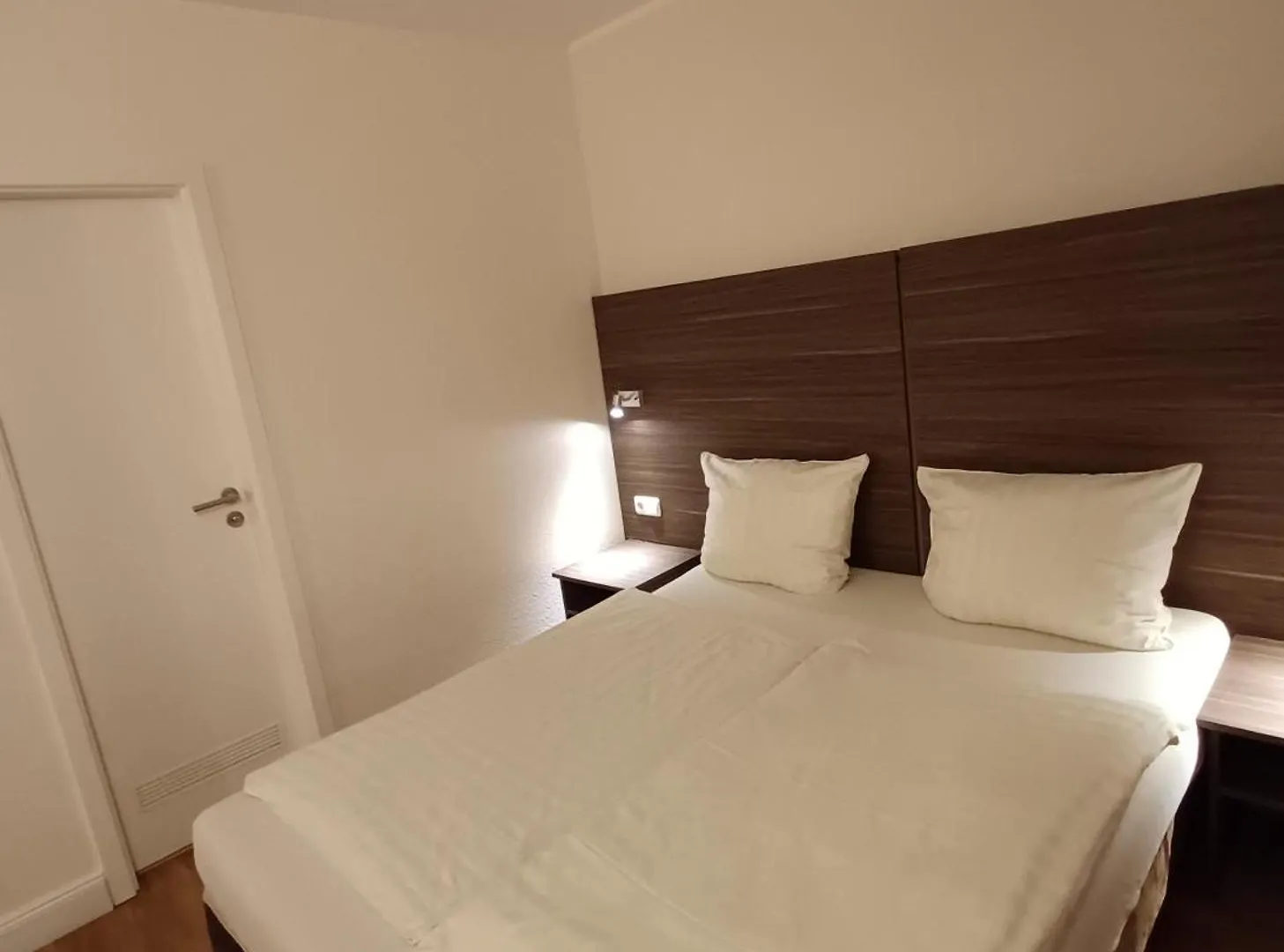 Hotel Ariana Colónia 2*,  Alemanha